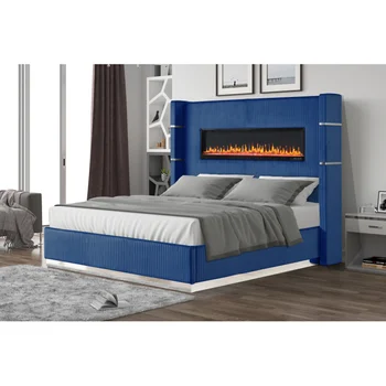 Деревянная двуспальная кровать с мягкой обивкой и рассеянным освещением из синего бархата